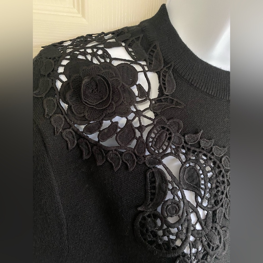 New Farm Rio embroidered details jumper Black Lace Cutout - Picture 5 of 12